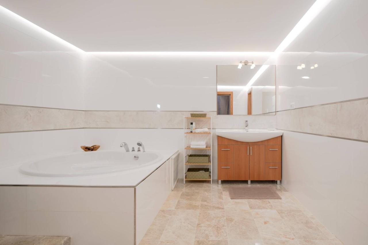 The Moss - Luxury Villa In Corralejo Near The Beach Buitenkant foto